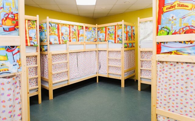 Hostels Rus Voronezh on Komissarzhevskoy