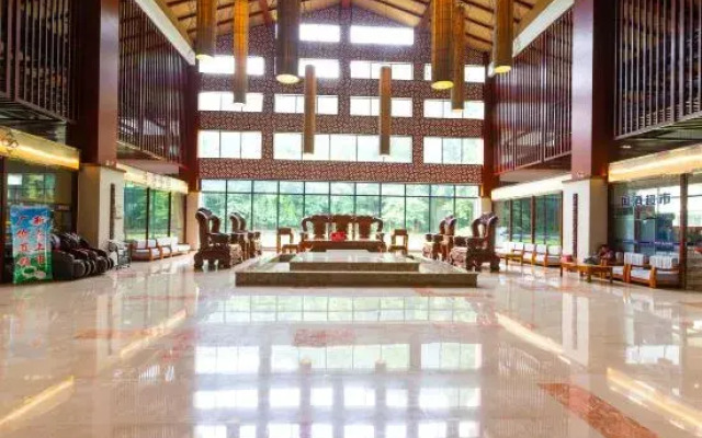 Wufeng International Hotel