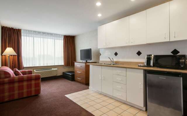Ramada Plaza by Wyndham Montreal