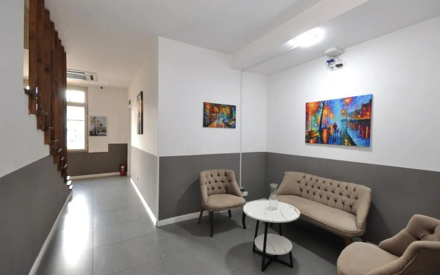 kandoo tbilisi central hostel