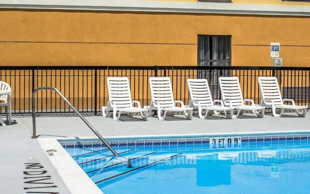 Comfort Inn Dunn