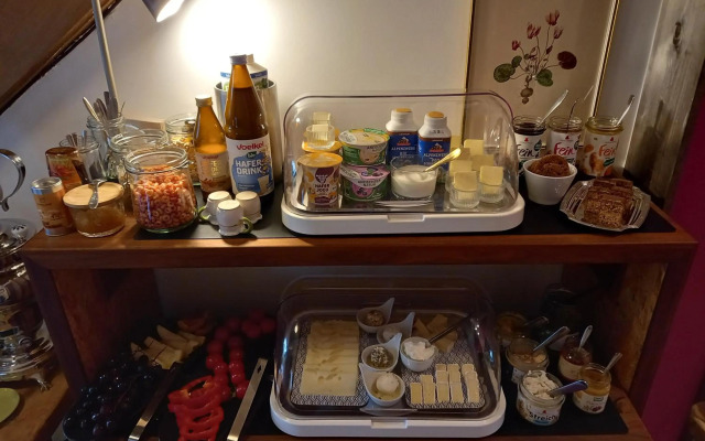 GIRBL bio APARTMENTS ungeimpft only - 3Mäderl Haus