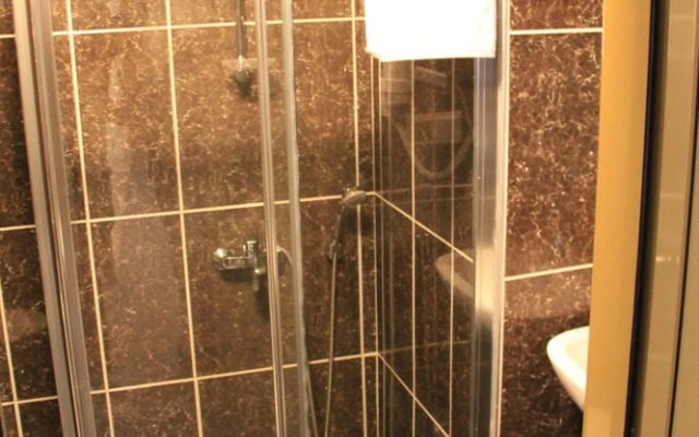 Meryem Hotel