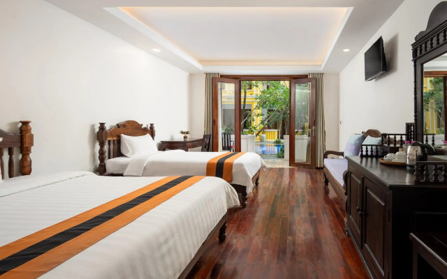 La Residence WatBo Hotel