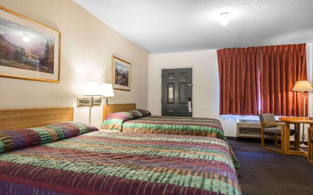 Rodeway Inn & Suites