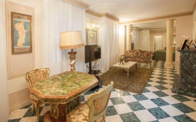 Martins Residence