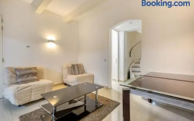 Floriana Suite-hosted by Sweetstay