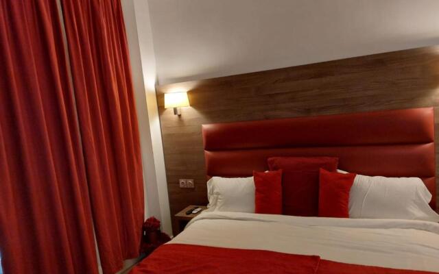 Happy Land Holliday Residential