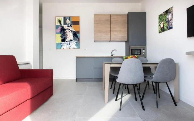 Azzurra Aparthotel