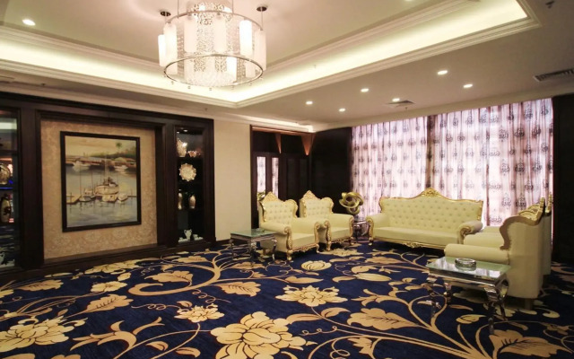 Chateau Star Sea Hotel
