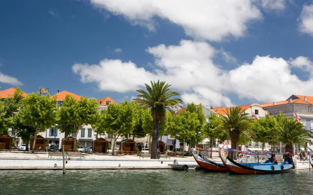Aveiro Center Hotel