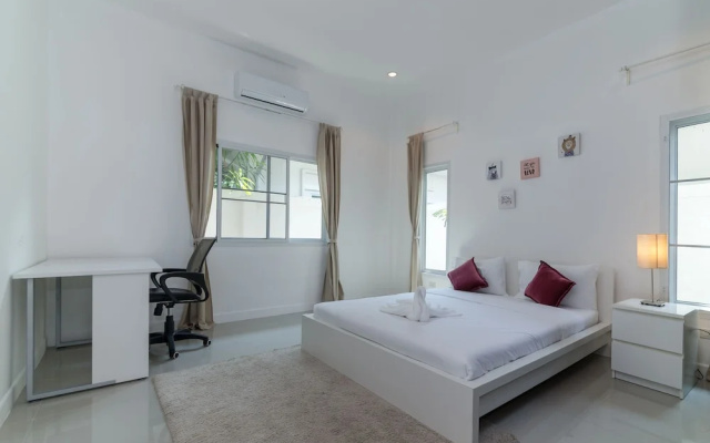 Private 3 Bedroom Pool Villa L26
