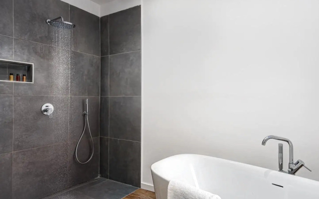 Sorrento Lux Suites - Blue