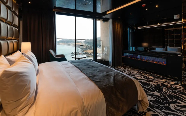 Best Louis Hamilton Hotel Ocean Terrace