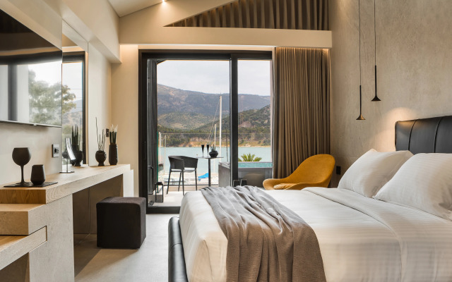 Canale Hotel & Suites