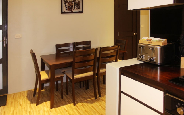 Greystone Apartments 01