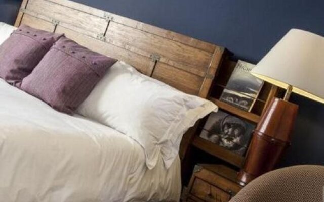 Sutherlands Guest House