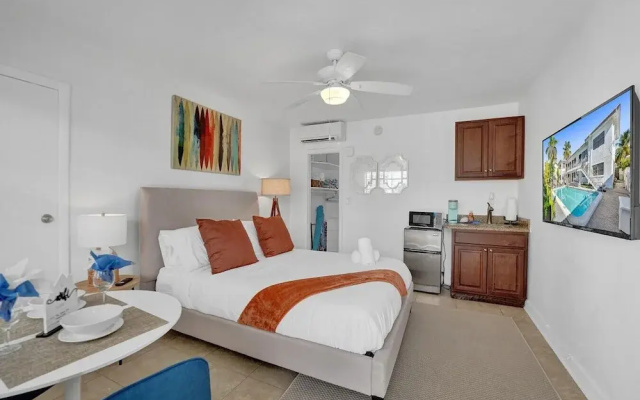 Desoto 2 Bedrooms First Floor