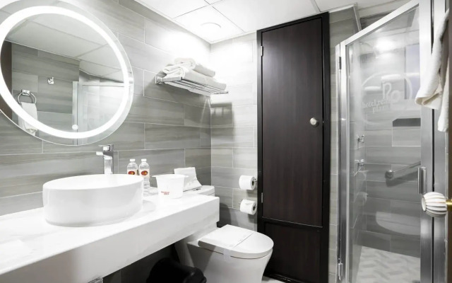 Hotel Real Plaza