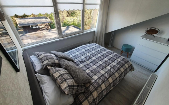 Lake House 74, luxury accommodation