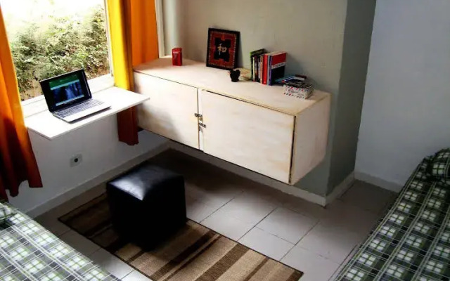 Hostel Brooklin - Hospedagem c/ café da manhã R$ 69,00