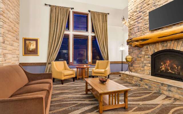 AmericInn by Wyndham Laramie Near University of Wyoming