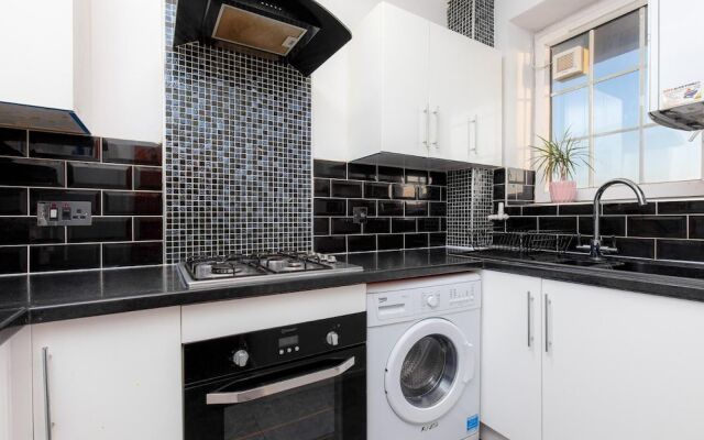 Saddler House Deluxe Guest Room