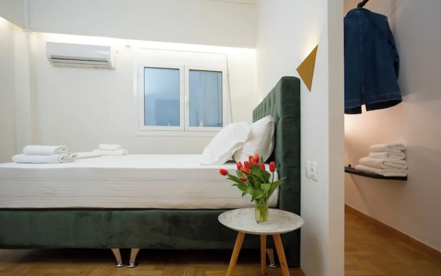 Ruby's Urban Residence Koukaki