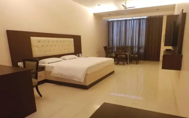 Jyoti Hotel & Restaurant