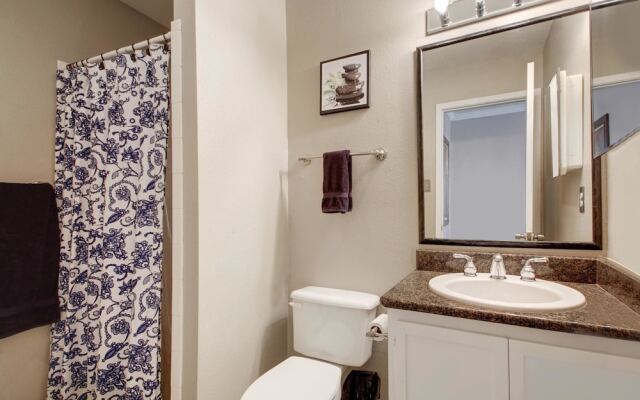 AustinStays 2 Bedroom Downtown Suite