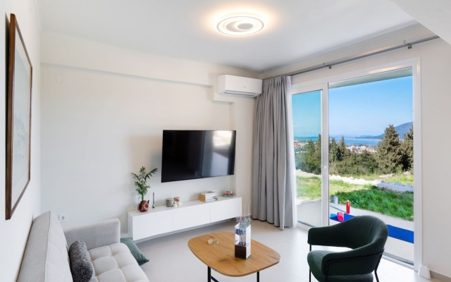 Asmira Apartments