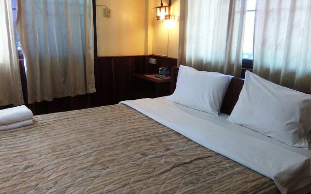 Pon's River Guesthouse