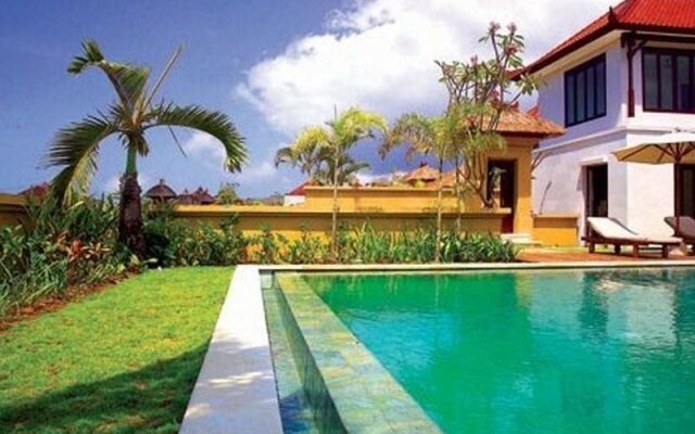 Ocean Heights Villa