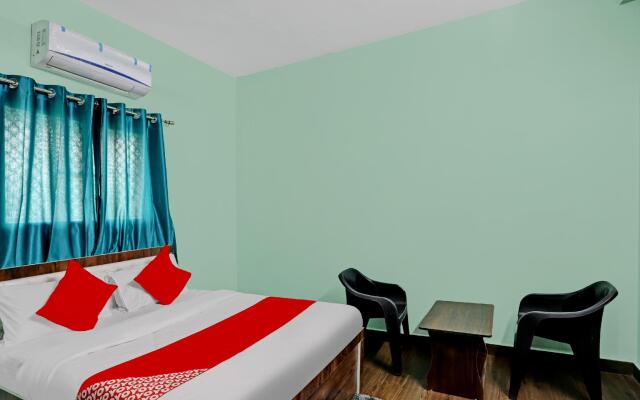OYO Flagship 83065 Hotel Pritesh Avenue