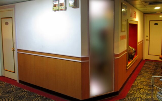 One Plus One Hotel