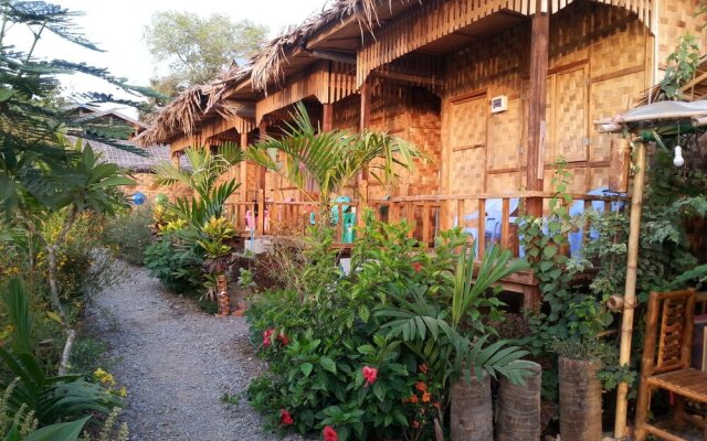 Ngwe Saung Garden Guest House