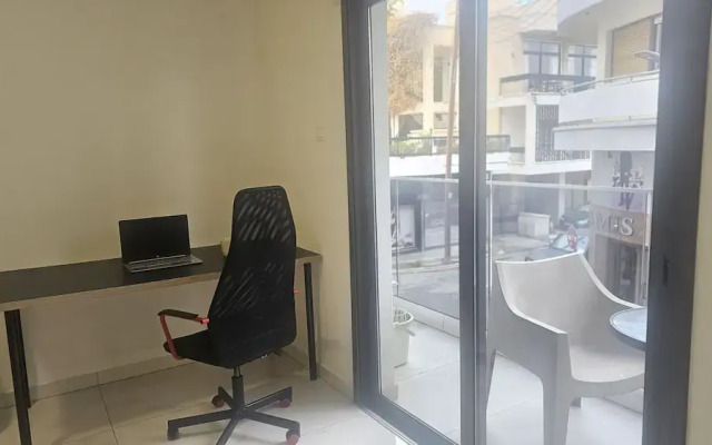 12 LCA - Stay Finibreeze Apartment