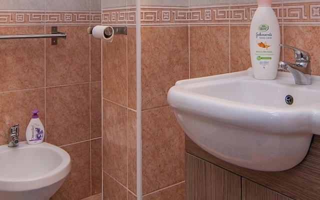 Beautiful 2-Bed House In Avola In