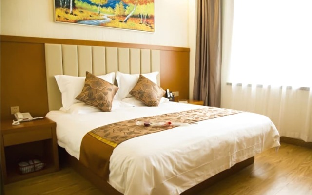 GreenTree Eastern Changchun FAW West Station Hotel