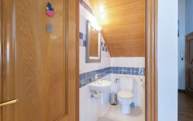 Luring Holiday Home in Girona With Swimming Pool