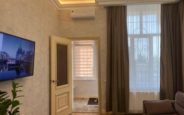 Апартаменты на улице Времена года