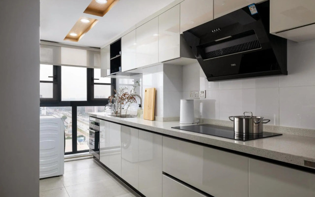 Locals Apartment House 29