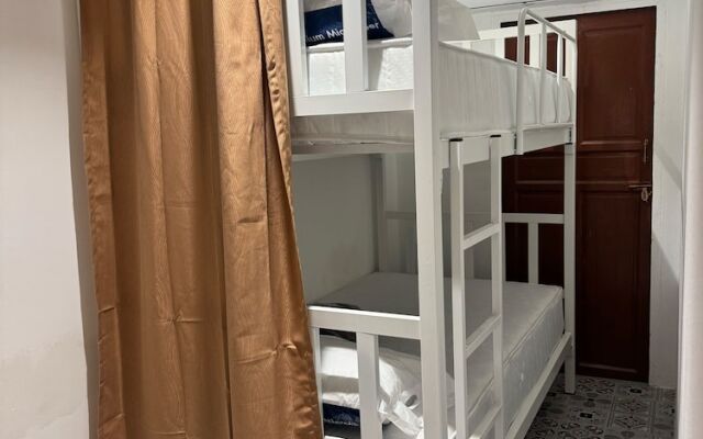 YOK Guesthouse Jomtien