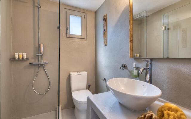 Amalgam Homes Paros Beachfront Villa