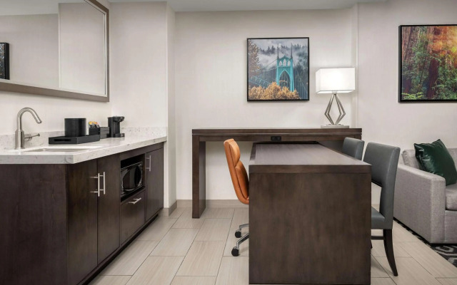 Embassy Suites Portland/Hillsboro, Oregon