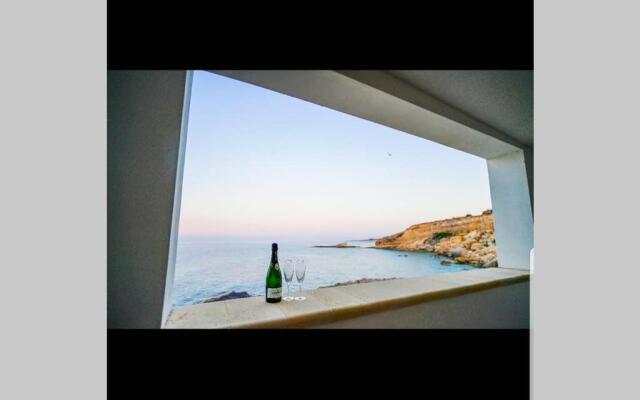 I Tri Scogghi , Il Mare Dalla Tua Camera Da Letto