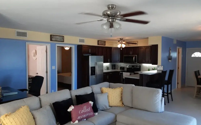 The Lookout - Coral Beach