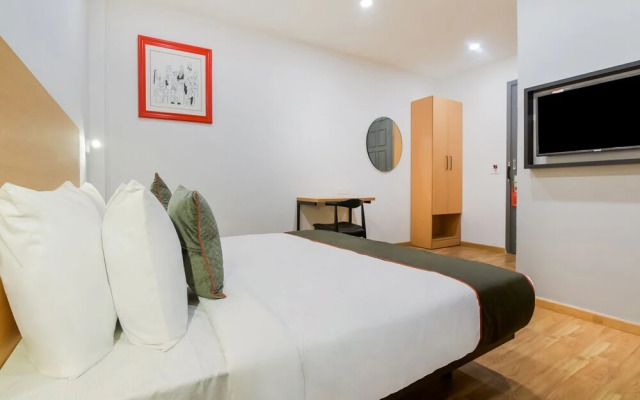 Hotel Saffron Gold