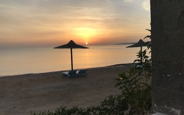 Cecelia Resort