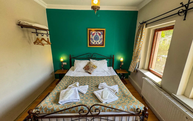 Nomads Cave Hotel & Rooftop